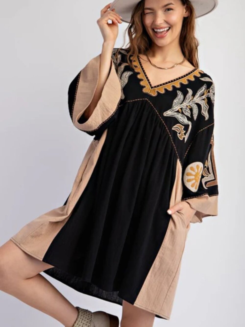 EASEL Golden Hour Babydoll Dress in Black - Picture 4 of 16